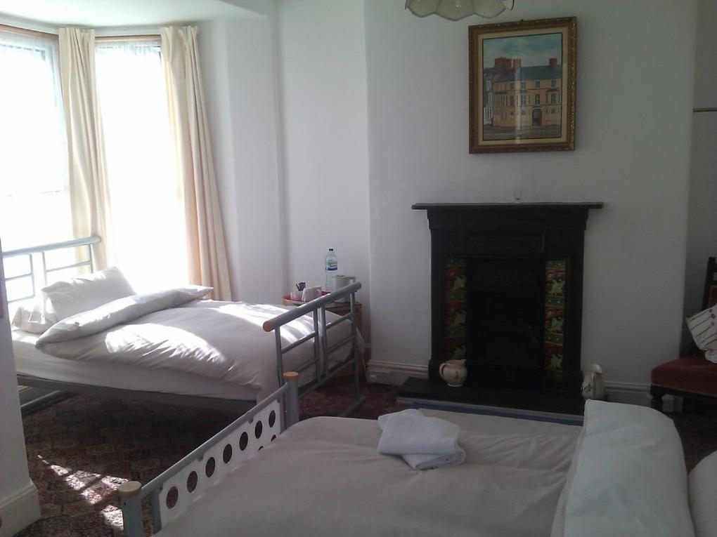 The Victoria Hotel Pwllheli Kültér fotó